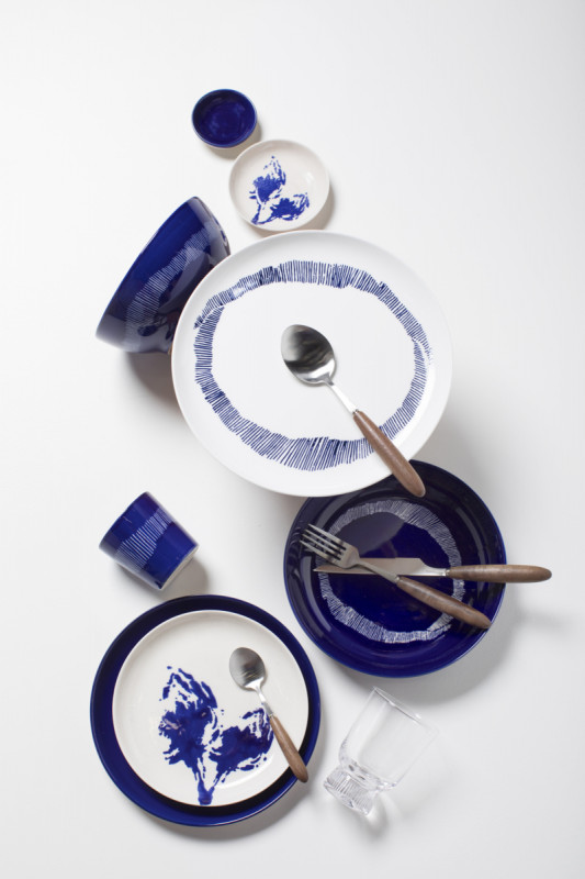 Plat rond lapis lazuli swirl - points blancs grès Ø 36 cm Feast By Ottolenghi Serax